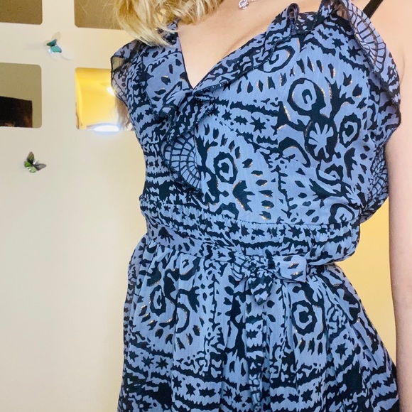 Fancy tank top to go out in - Picture 1 of 8